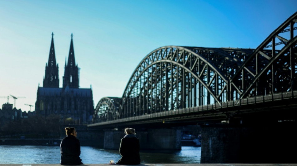  15-Jährigen in Köln aus Rache erstochen: Vier Männer wegen Mordes vor Gericht 