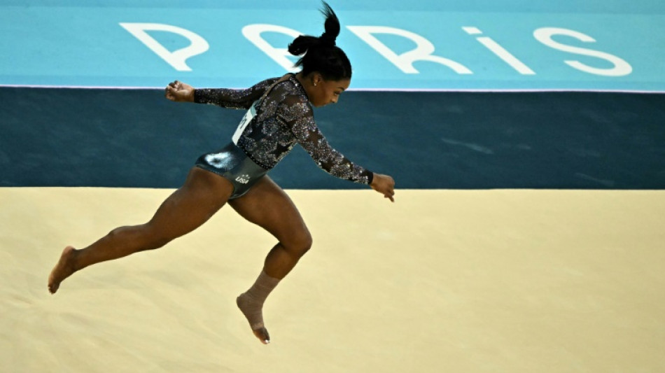 Gymnastique: le premier show époustouflant de Simone Biles