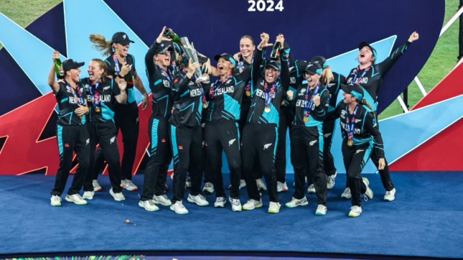 'Once in a lifetime' Kerr leads New Zealand to Women's T20 World Cup triumph