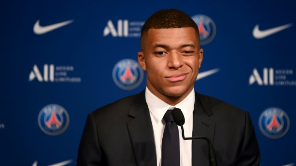 Foot: Kylian Mbappé a annoncé aux dirigeants parisiens son intention de quitter le PSG (source proche du club)