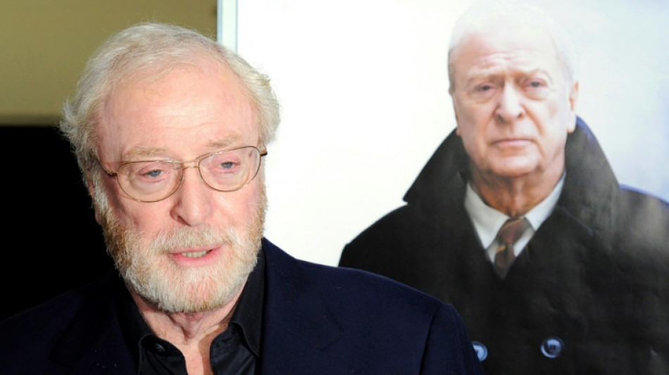 El legendario actor Michael Caine se retira tras 70 años de carrera