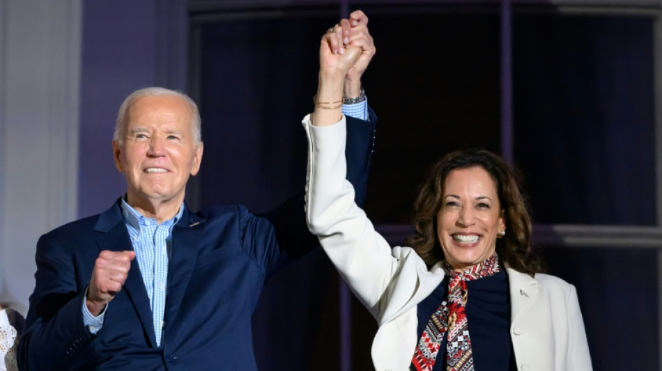 Biden und Harris verkünden "historische" Preissenkung bei Medikamenten