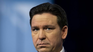 DeSantis steigt aus Präsidentschaftsrennen aus und stellt sich hinter Trump