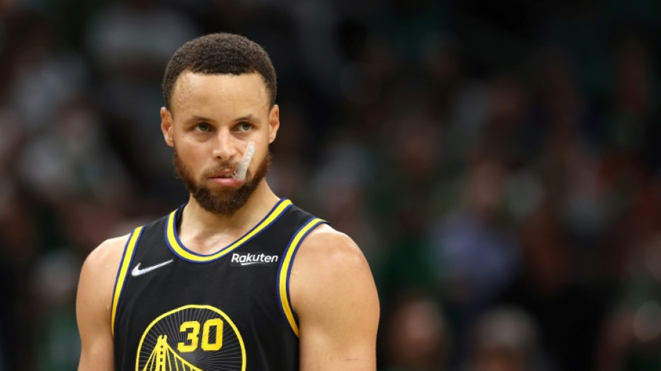 Warriors' Curry says he'll play game 4 despite foot injury