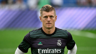 Toni Kroos renova com o Real Madrid por uma temporada