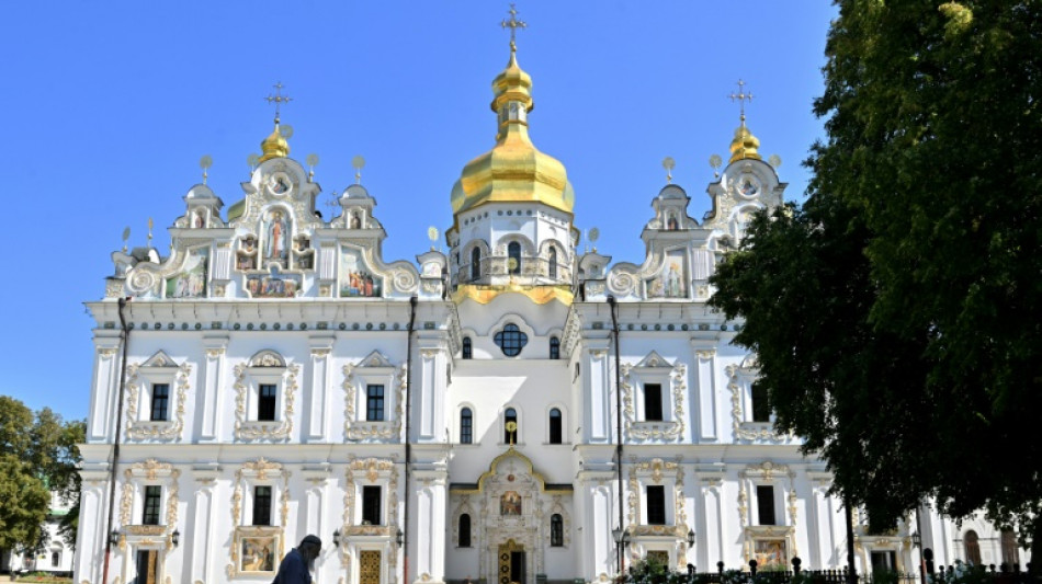 El Parlamento ucraniano aprueba prohibir la Iglesia ortodoxa vinculada a Rusia