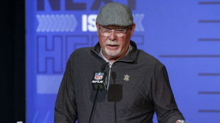 Buccaneers coach Arians steps down in surprise move
