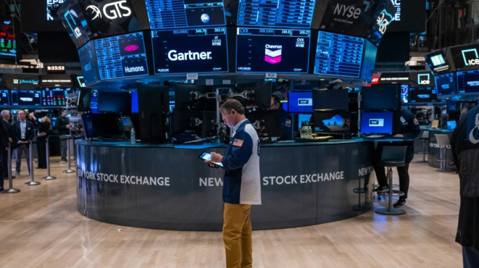 Wall Street de peu dans le vert après sa meilleure semaine de l'année