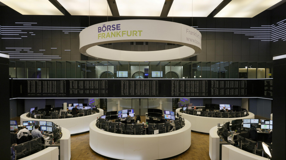 Borsa: l'Europa termina in deciso ribasso, Parigi -2%