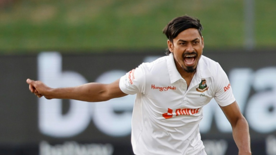 Taijul Islam takes three to prevent South African batting dominance