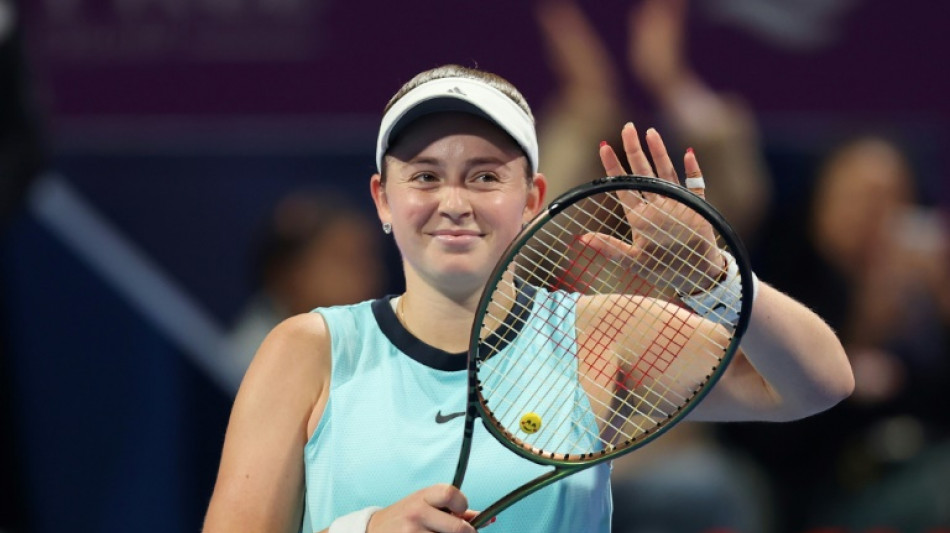 Ostapenko defeats Muguruza for ninth successive win