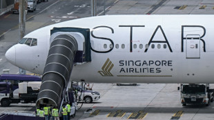 Aerolínea de Singapur ofrece USD 10.000 a los heridos en un turbulento vuelo