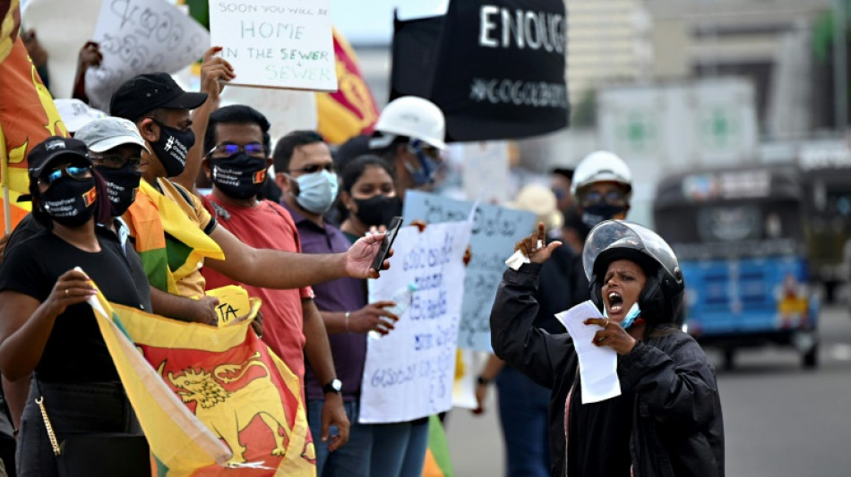 Zehntausende demonstrieren gegen Sri Lankas Präsident Rajapaksa