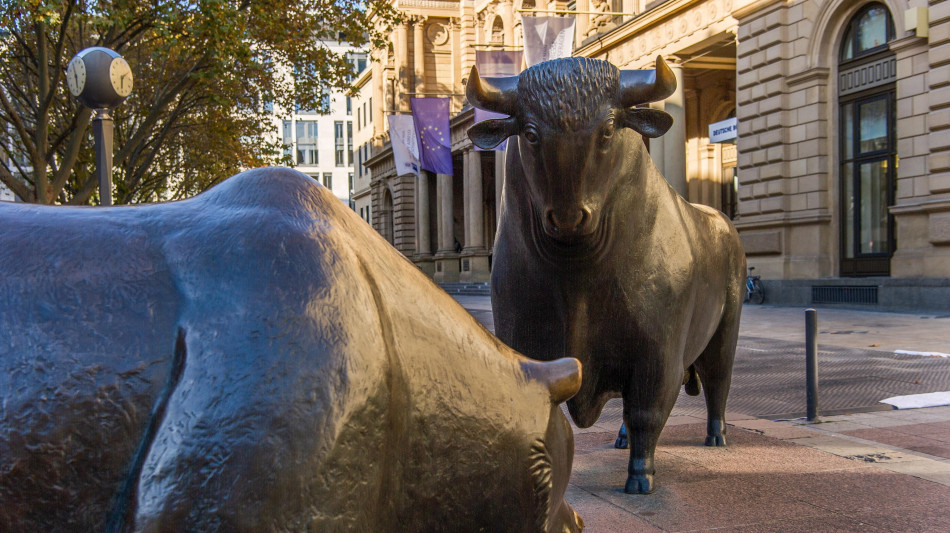  Borsa: l'Europa chiude in rialzo con le scommesse sulla Fed 