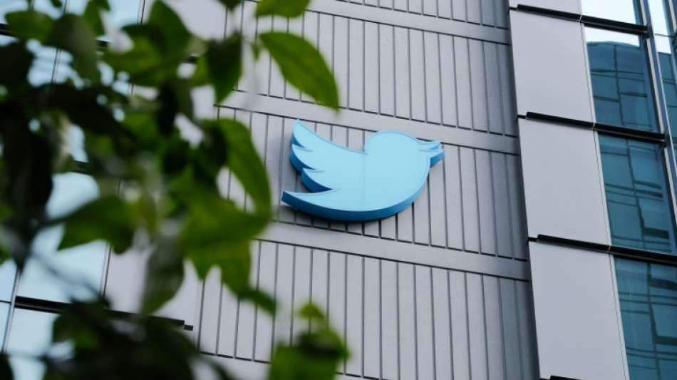 Sauve-qui-peut chez Twitter 