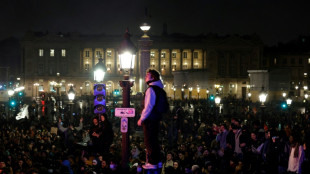 La juventud francesa se radicaliza contra controvertida reforma de pensiones