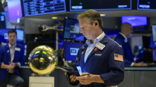 Wall Street en baisse, petite correction après l'abaissement de la note des Etats-Unis