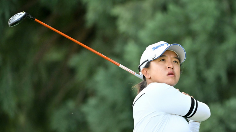  Kim Sei-young shoots 62 to take two-stroke lead at LPGA Shanghai 