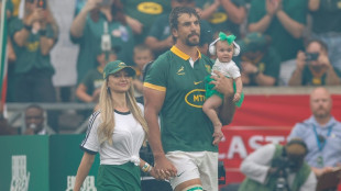 Etzebeth becomes most-capped Springbok to thunderous applause