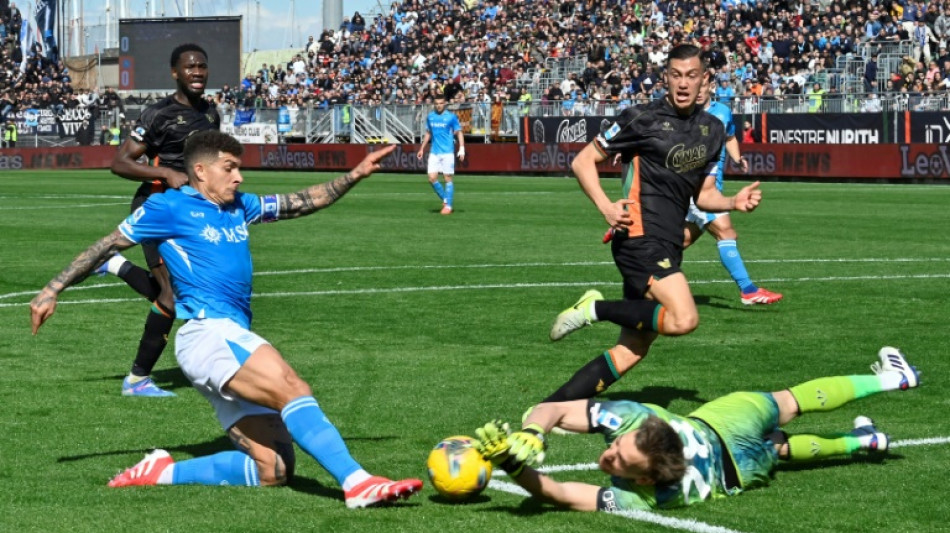 Napoli miss out on Serie A summit, troubled Juve hammered by Fiorentina