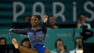 Gymnastique: Biles au firmament