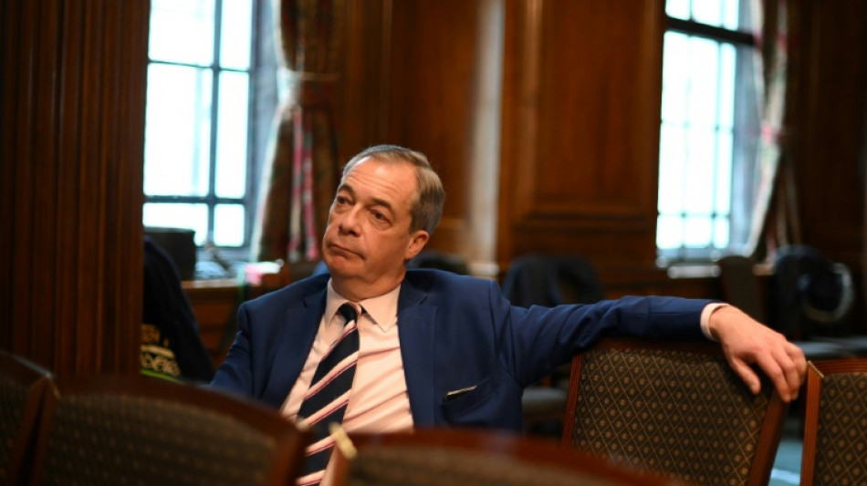 Affaire Farage: le gendarme de la finance britannique ne trouve pas de cas de fermeture de compte "politique"