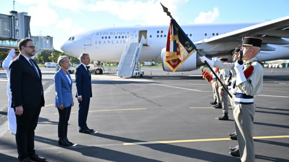 A Mayotte, Borne rattrapée par l’insécurité