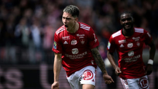 Ligue 1: Brest se fait peur mais verrouille sa 2e place contre Metz