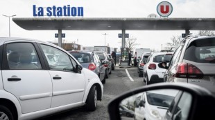 Pénuries de carburants: situation toujours tendue en Ile-de-France