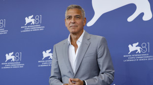 George Clooney, 'emozionato per il futuro, ringrazio Biden'