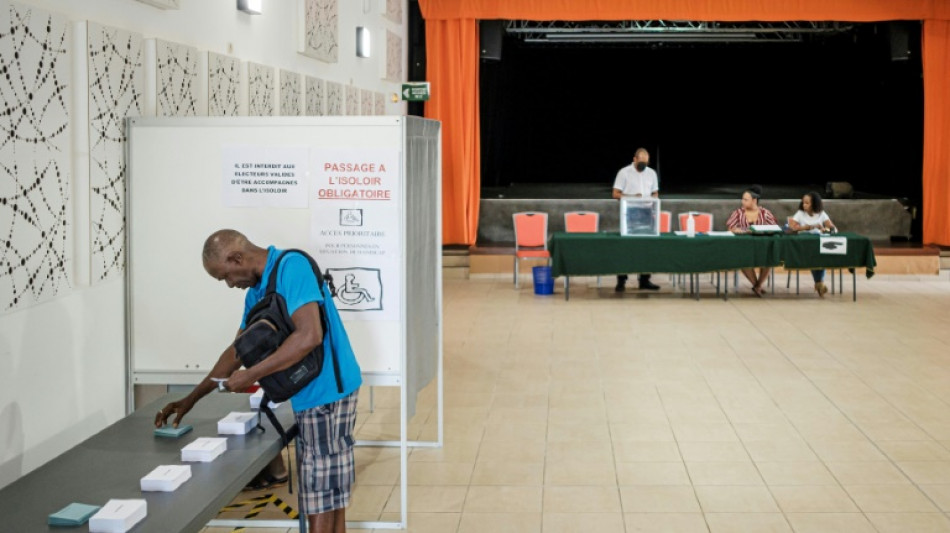 In Frankreich öffnen die Wahllokale zur ersten Runde der Präsidentschaftswahl