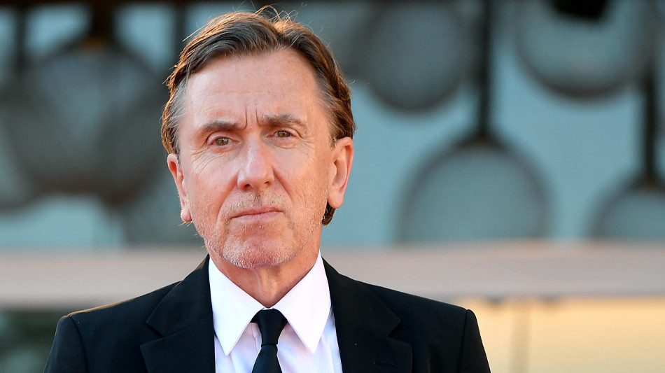 Tim Roth sarà Kissinger nel film satirico Kissinger takes Paris