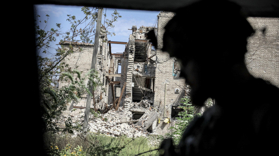 007 Kiev, '6 ufficiali nordcoreani morti in un raid nel Donetsk'