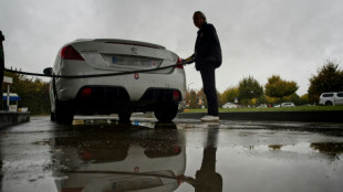 Carburants: nouvelle hausse des prix à la pompe qui approche des 2 euros le litre