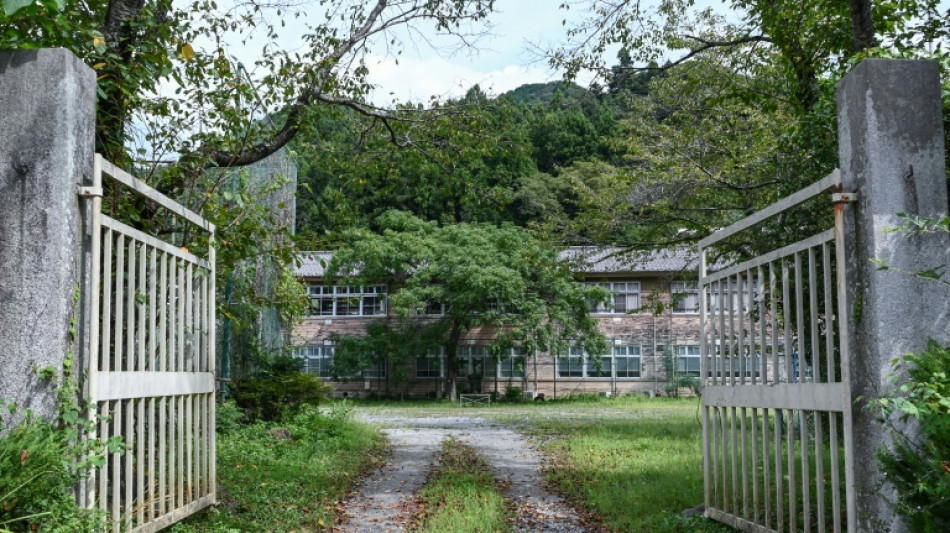 Les écoles désaffectées, un défi pour d'innombrables communes au Japon