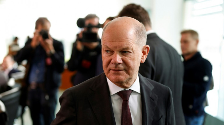 Scholz berät mit Ministerpräsidenten über Asylpolitik und Pflichtversicherung