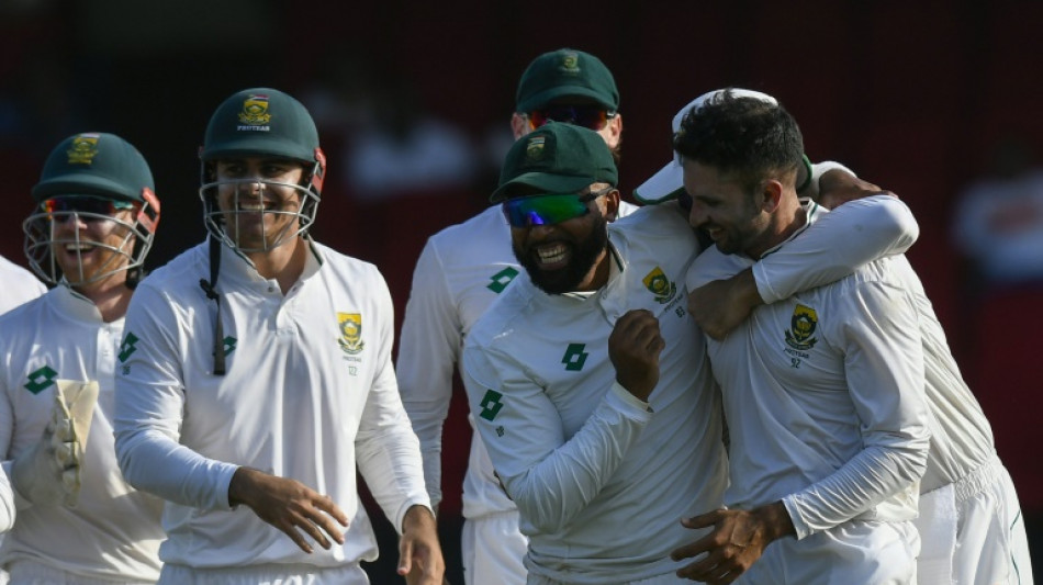  South Africa pick three spinners for Bangladesh Test series 