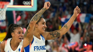 Basket: les Bleues forcent la porte de la finale après prolongation