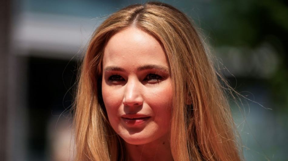 Photos de Jennifer Lawrence nue: 30.000 euros requis contre le directeur de la publication de "Bigard Magazine"