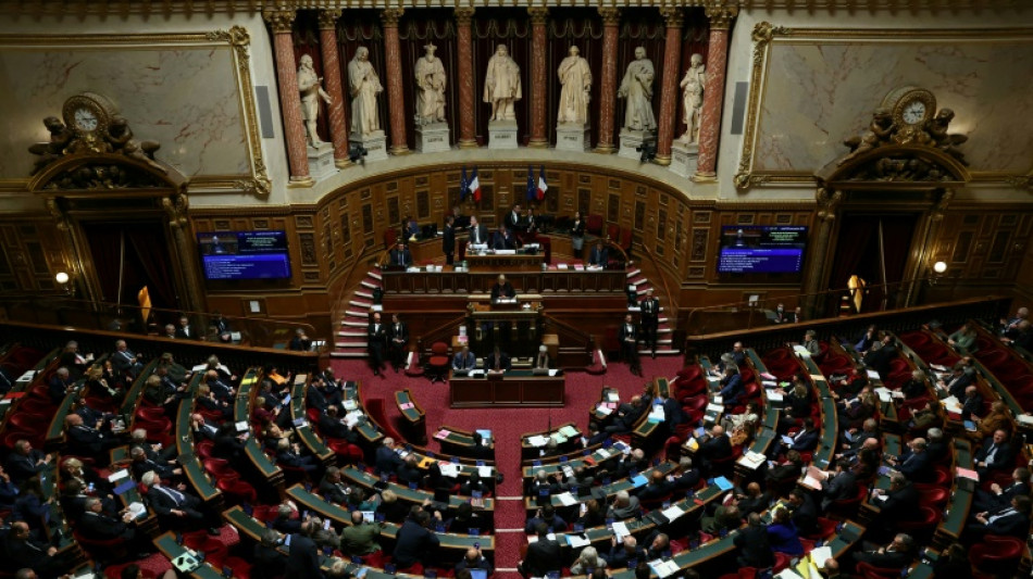 Budget: séance houleuse au Sénat, la gauche dénonce un "coup de force" et quitte l'hémicycle