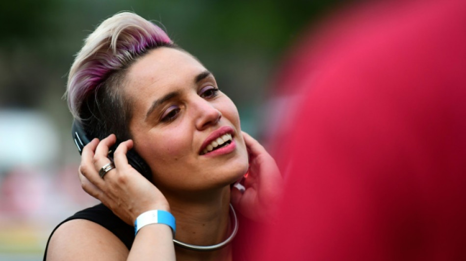 Billion youth risk hearing loss from headphones, venues: study