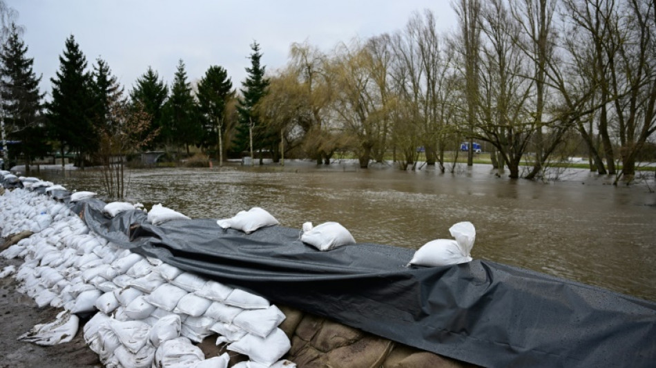 Trockenes und frostiges Wetter: Hoffnung auf Entspannung in Hochwassergebieten