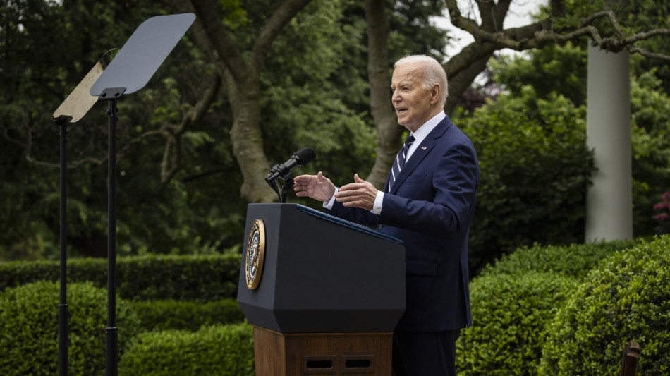 Wsj, 'Biden procede con pacchetto armi a Israele da 1 mld'