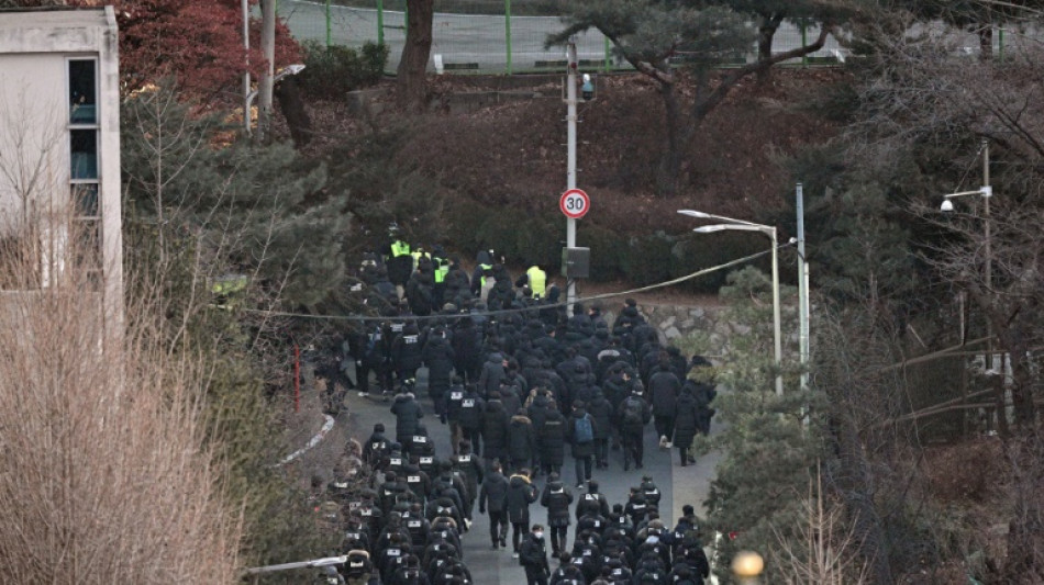 Corée du Sud: le président suspendu arrêté lors d'un nouvel assaut des enquêteurs