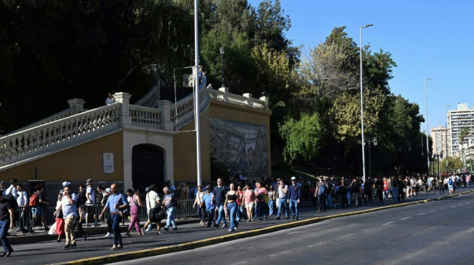 Tras el gran apagón, Chile busca "tener un día normal"