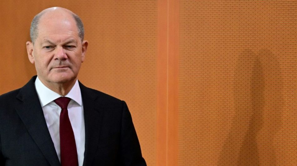 Scholz: "Als Bundeskanzler trage ich die Verantwortung für die Regierung. Punkt."