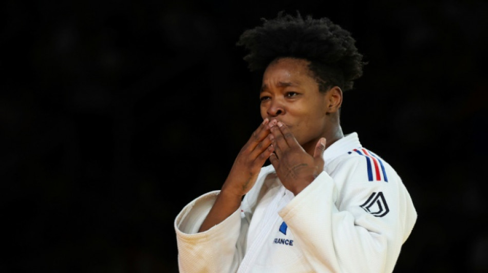 Judo: Tcheuméo ravale sa déception olympique et s'offre un 5e sacre européen