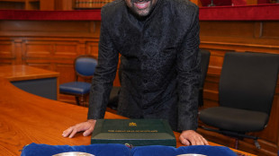 Il leader scozzese Humza Yousaf annuncia le dimissioni