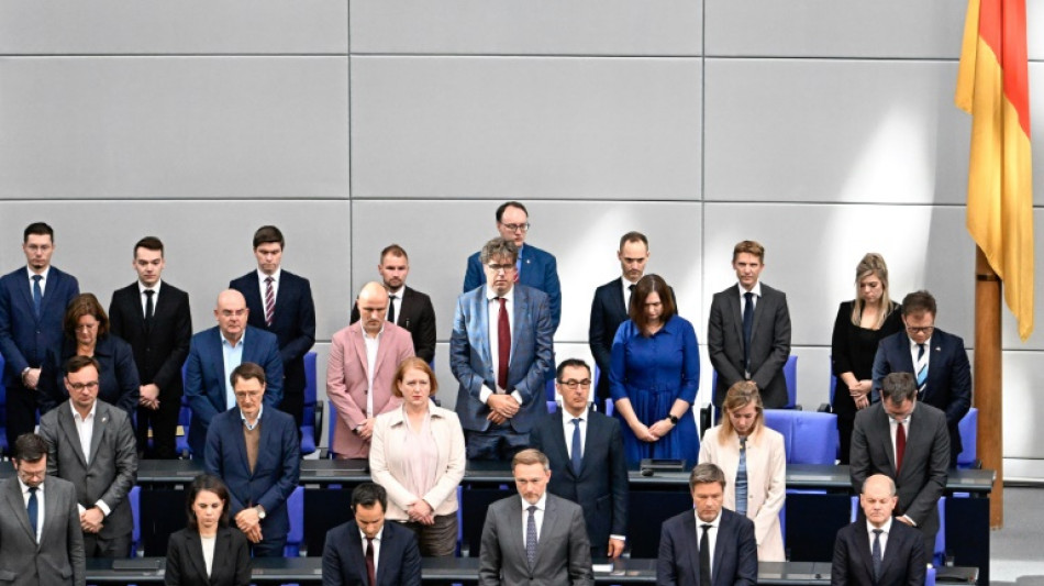 Bundestag gedenkt mit Schweigeminute der Opfer des Hamas-Angriffs auf Israel