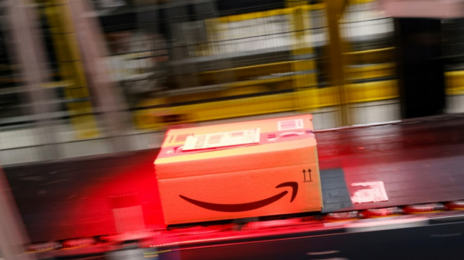 Contrats commerciaux: pénalité de 3,3 millions d'euros infligée à Amazon France 